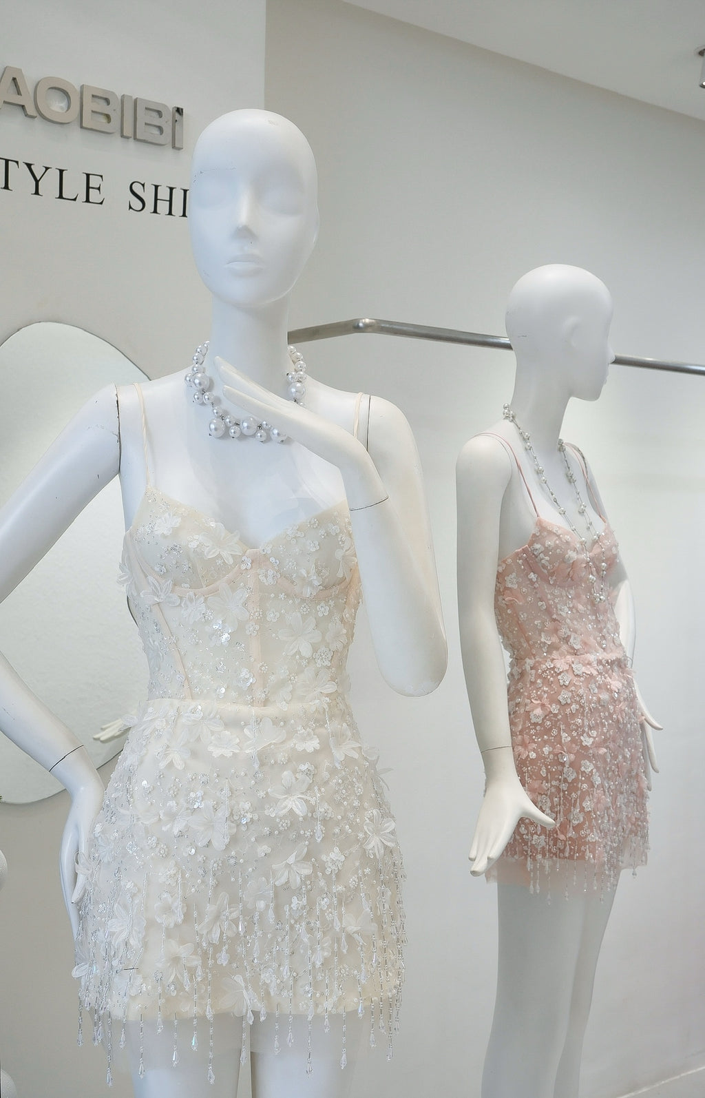 𝐕𝐞𝐥𝐯𝐞𝐭 𝐌𝐮𝐬𝐞_